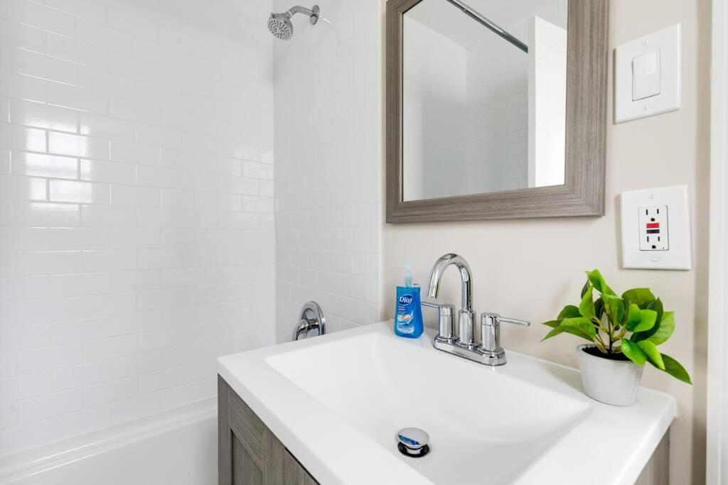 Rva Cottage Cozy & Spacious Near Downtown Richmond Exterior foto